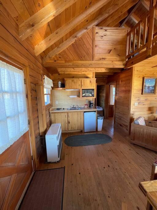 Unity Sky Lodge Jackman Εξωτερικό φωτογραφία